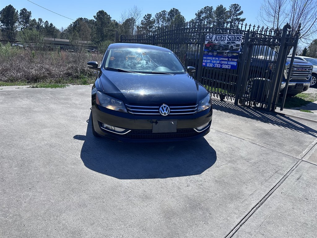 2015 Volkswagen Passat Limited Edition photo