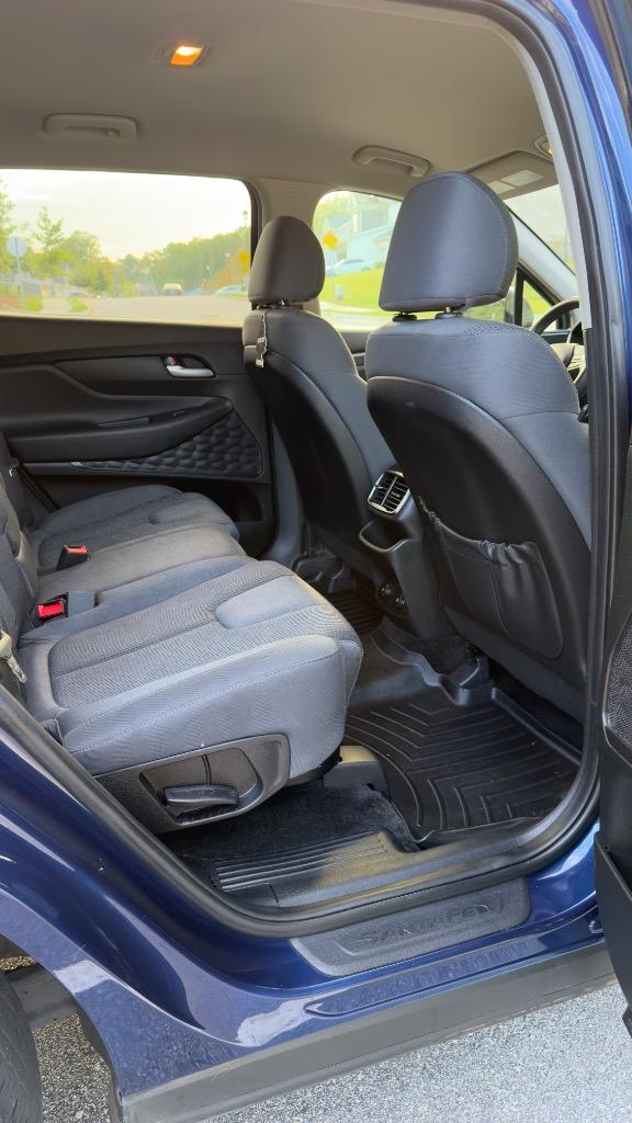 2019 Hyundai Santa Fe - $10,495