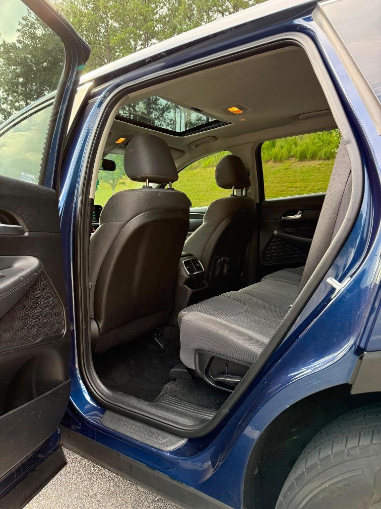 2019 Hyundai Santa Fe - $8,995
