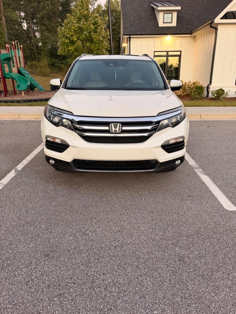 2016 Honda Pilot - $10,495