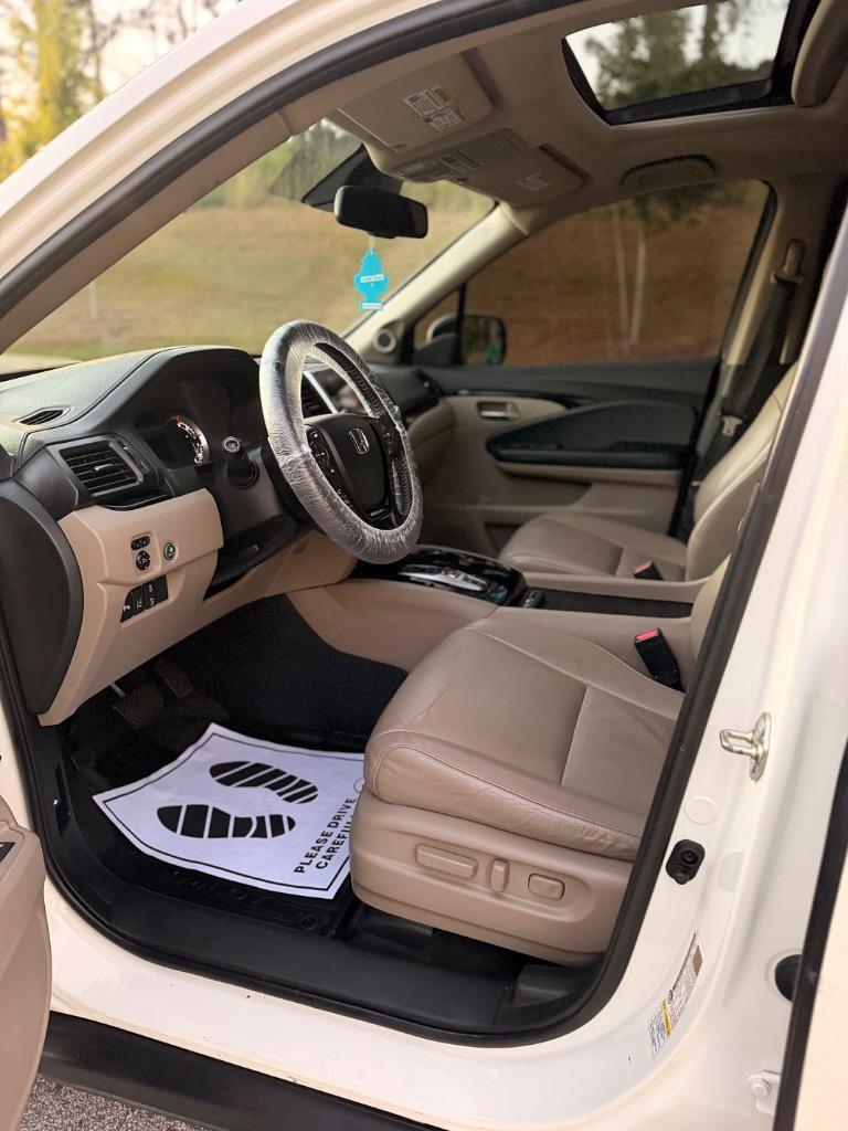 2016 Honda Pilot - $10,495