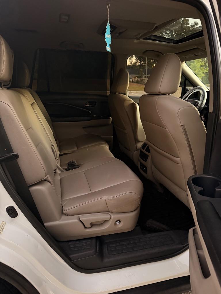 2016 Honda Pilot - $10,495