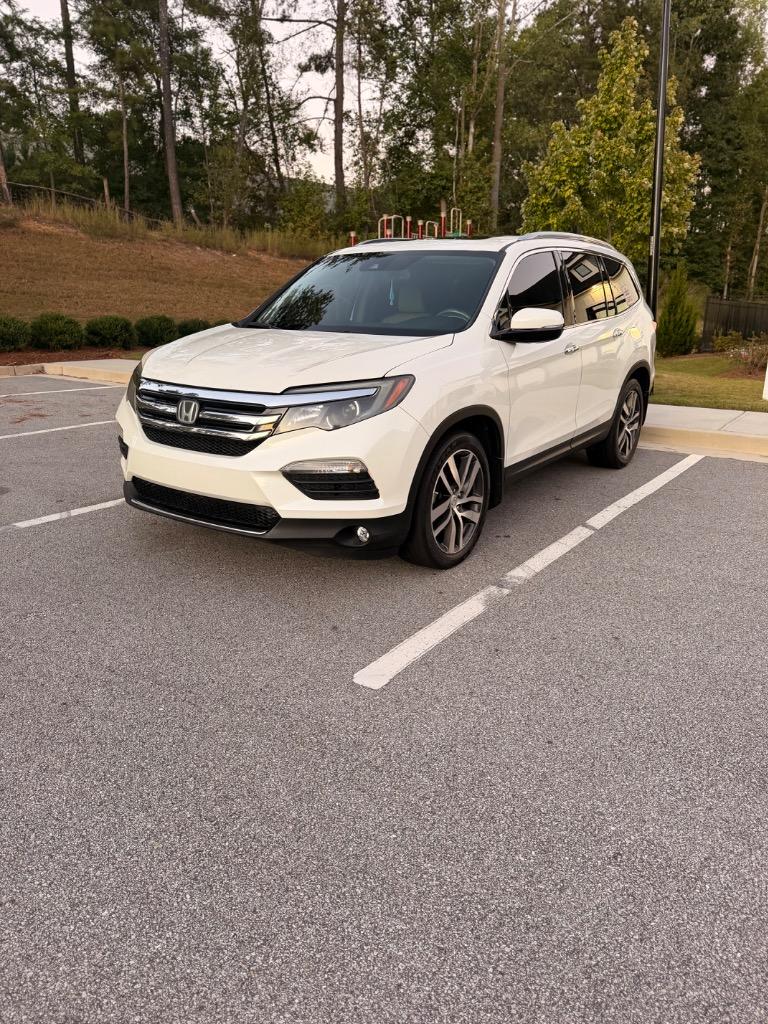 2016 Honda Pilot - $10,495