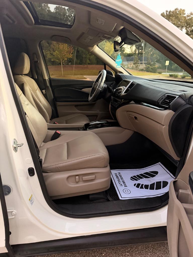 2016 Honda Pilot - $10,495