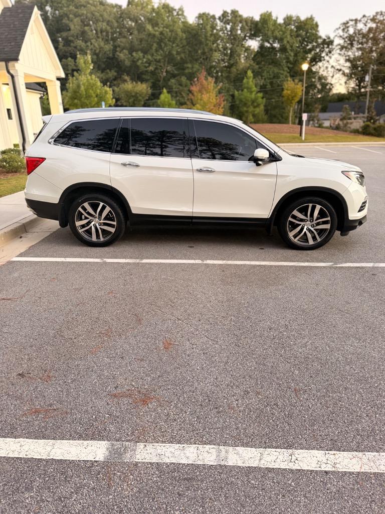 2016 Honda Pilot - $10,495