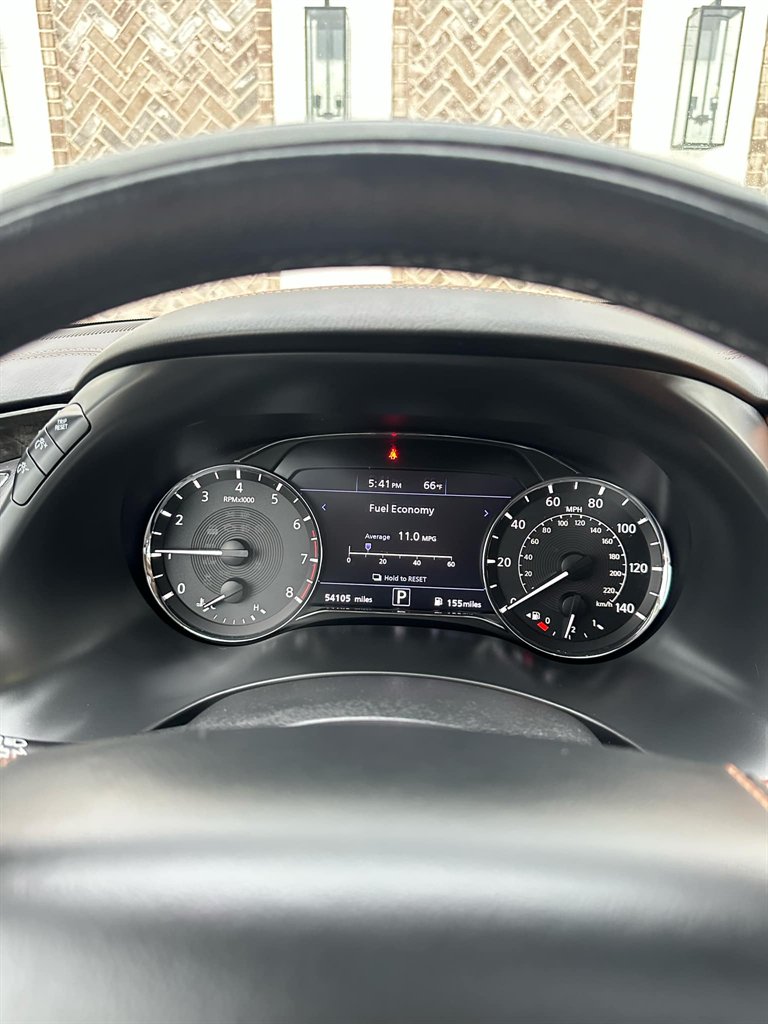 2020 Infiniti QX80 Luxe photo