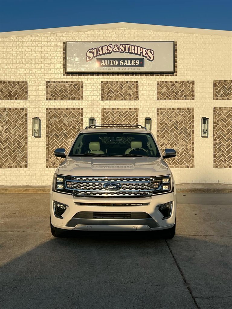 2019 Ford Expedition Platinum photo
