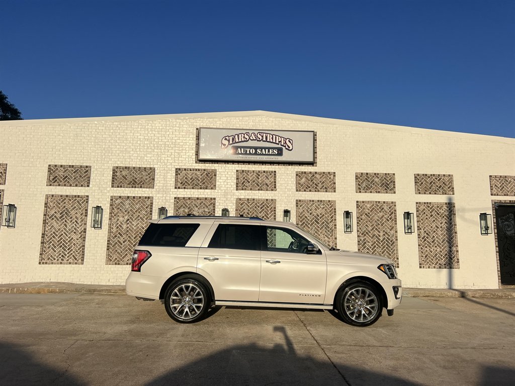 2019 Ford Expedition Platinum photo