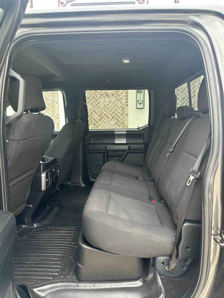 2017 Ford F150 XLT photo
