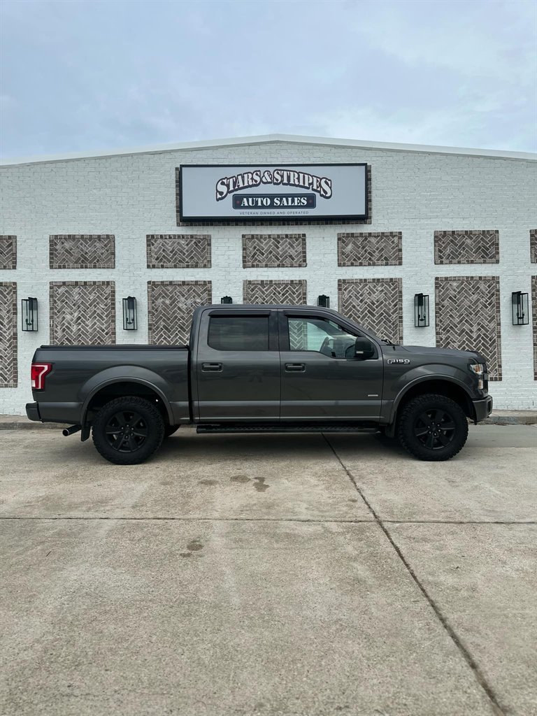 2017 Ford F150 XLT photo