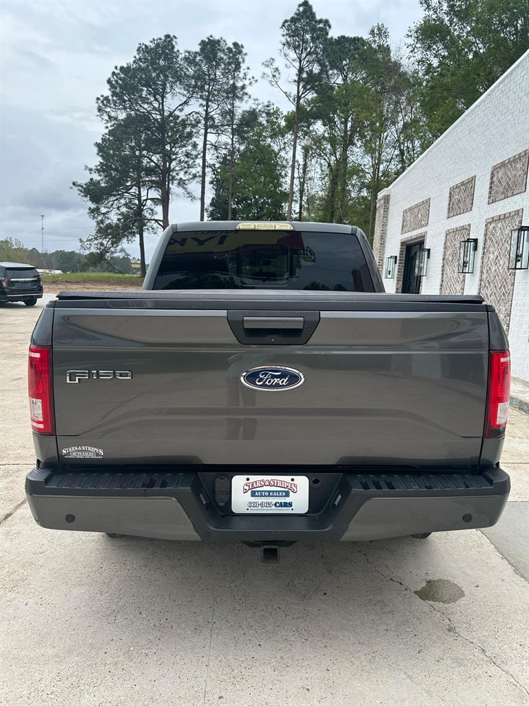 2017 Ford F150 XLT photo