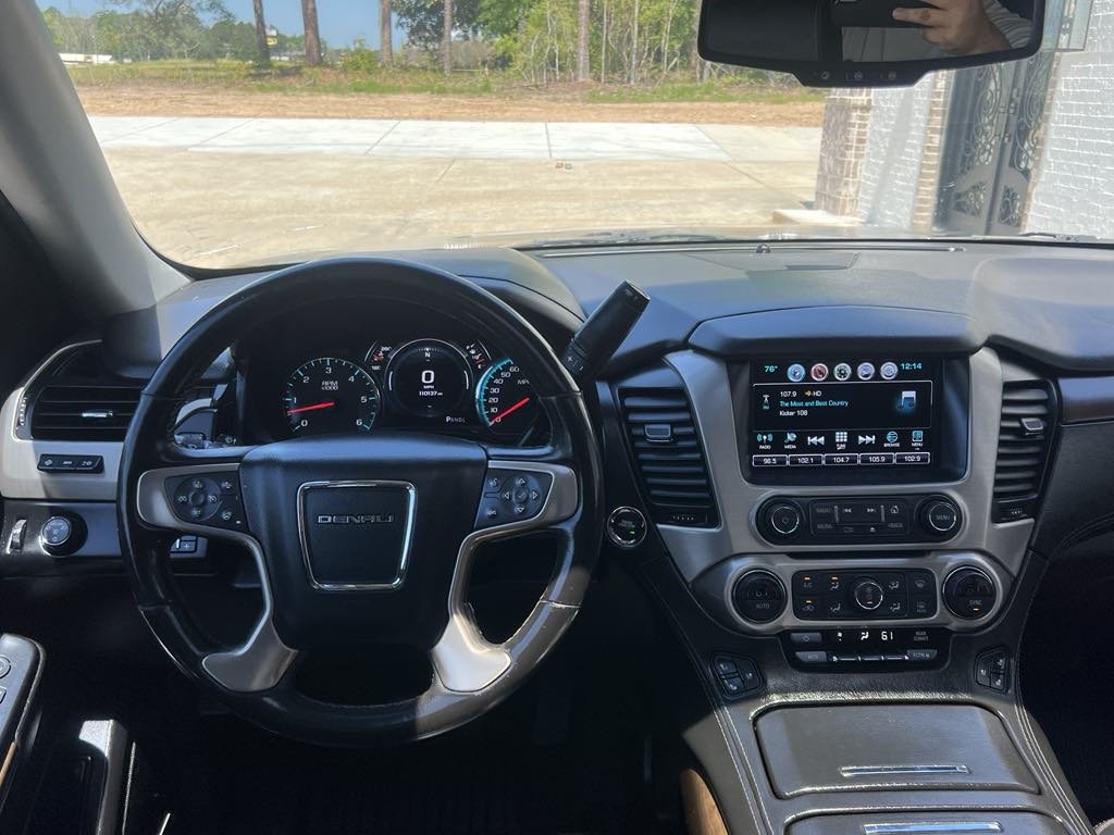 2019 GMC Yukon XL 1500 Denali photo
