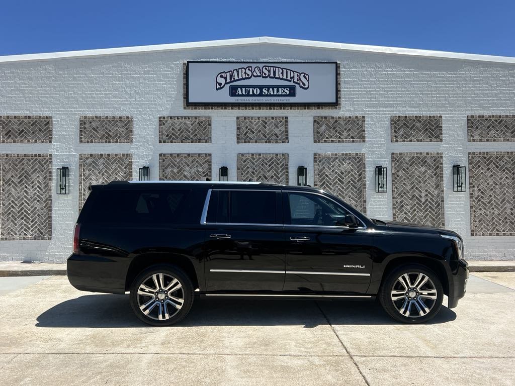 2019 GMC Yukon XL 1500 Denali photo
