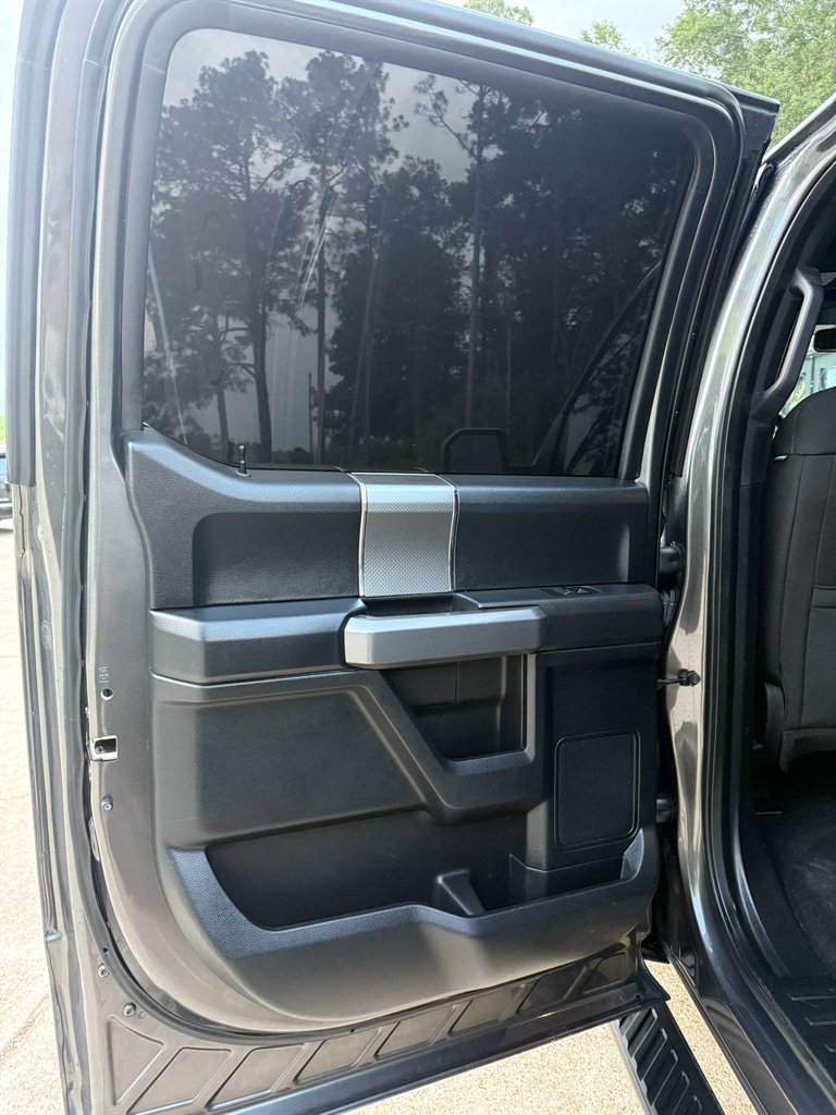 2017 Ford F150 XLT photo