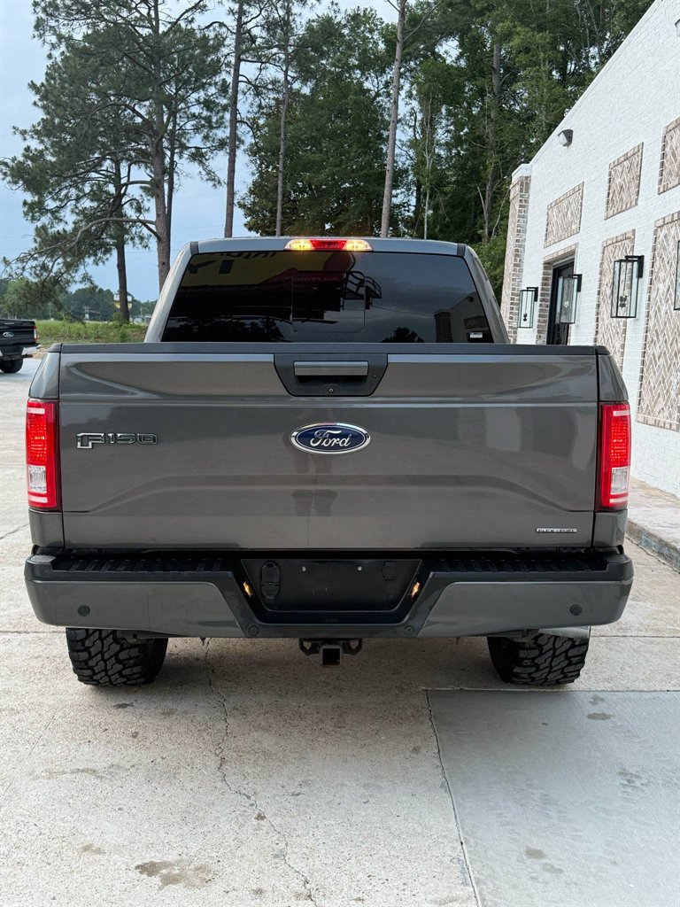 2017 Ford F150 XLT photo