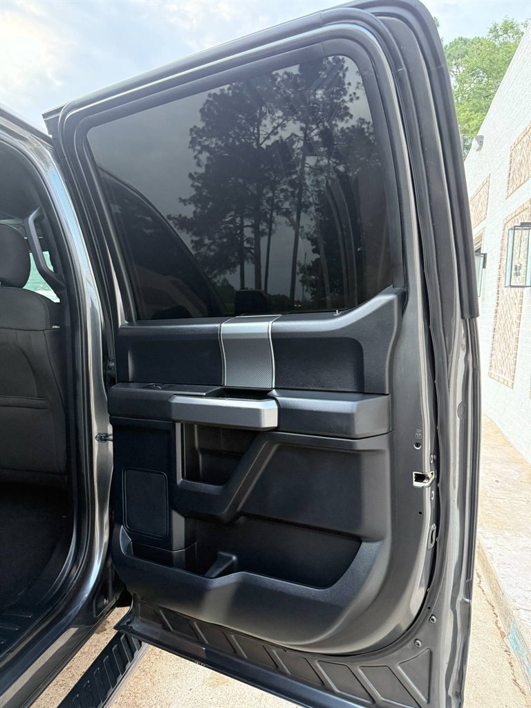 2017 Ford F150 XLT photo
