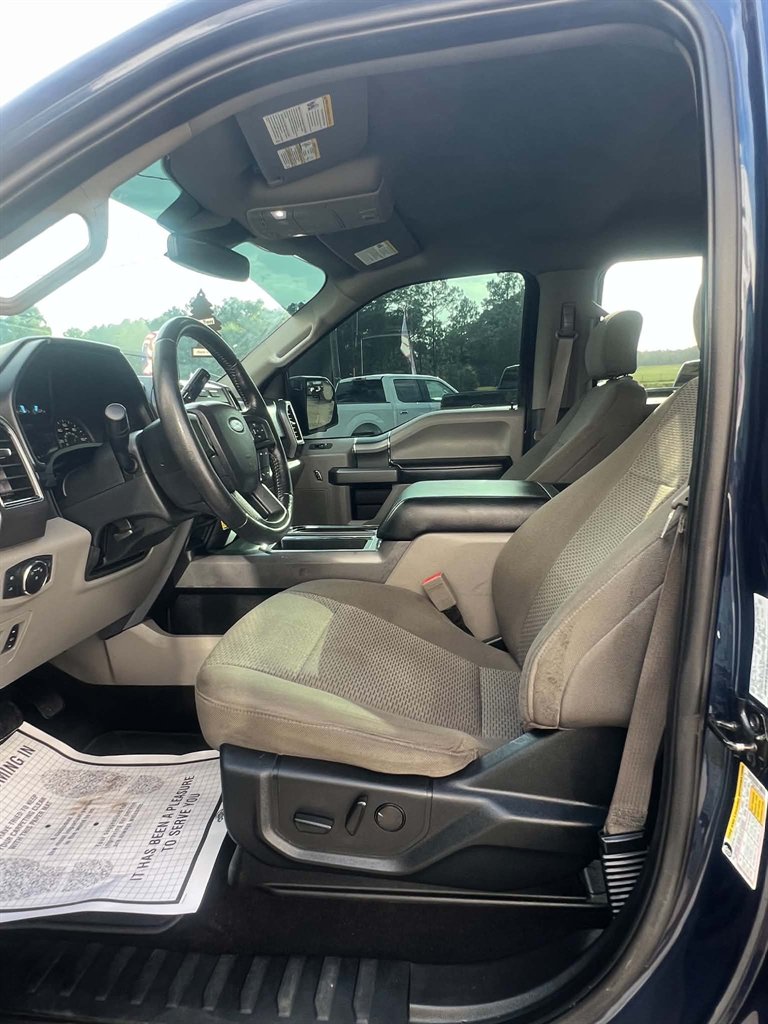 2019 Ford F150 - $25,900