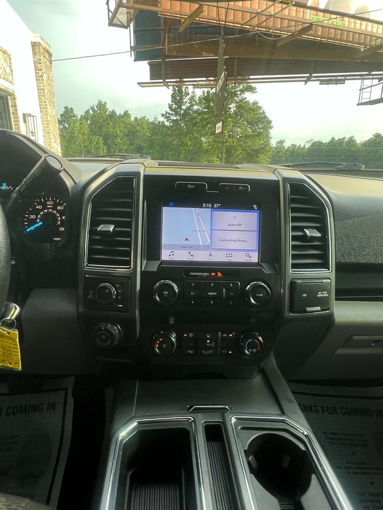 2019 Ford F150 - $25,900