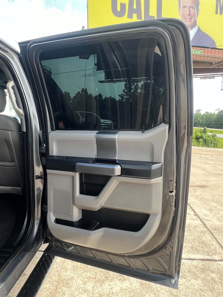 2019 Ford F150 - $22,900