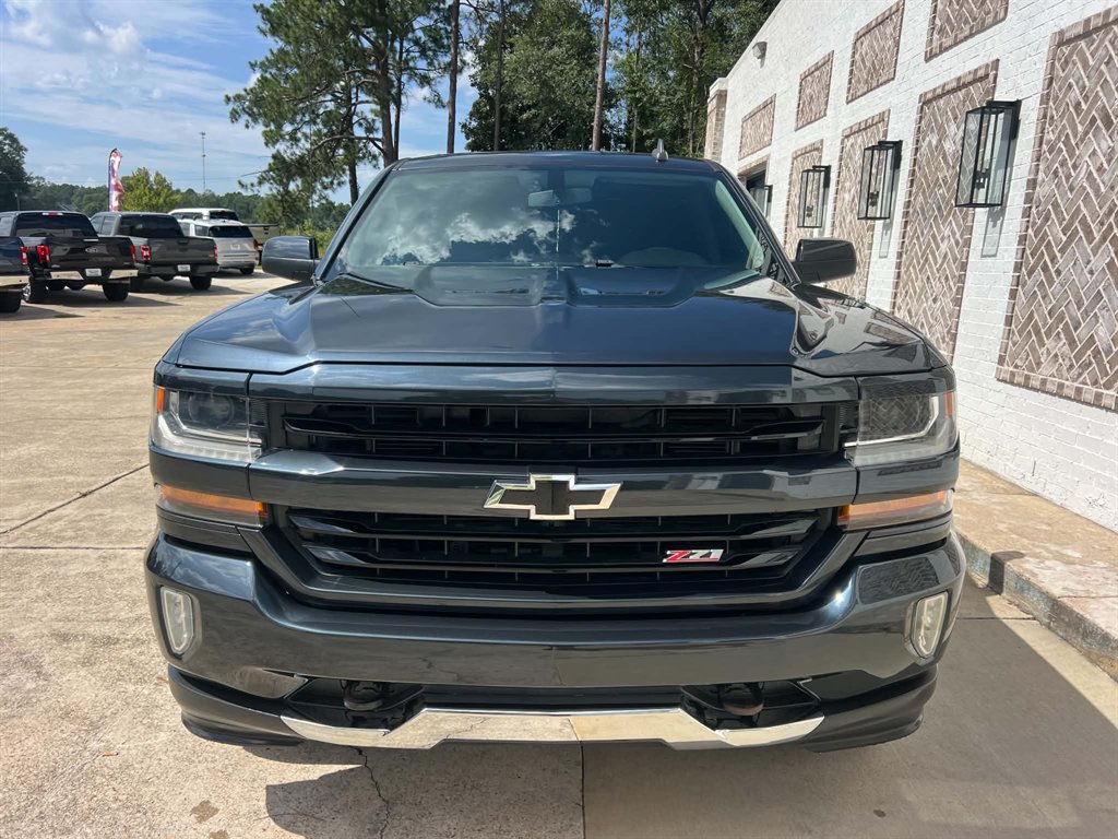 2017 Chevrolet Silverado - $22,900