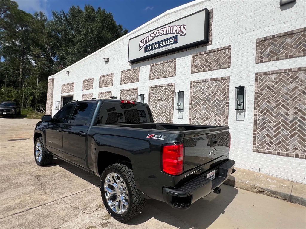 2017 Chevrolet Silverado - $22,900