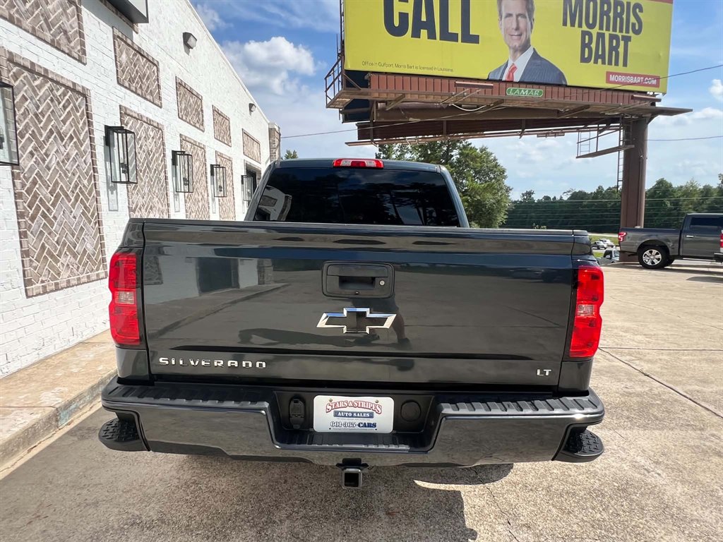 2017 Chevrolet Silverado - $22,900
