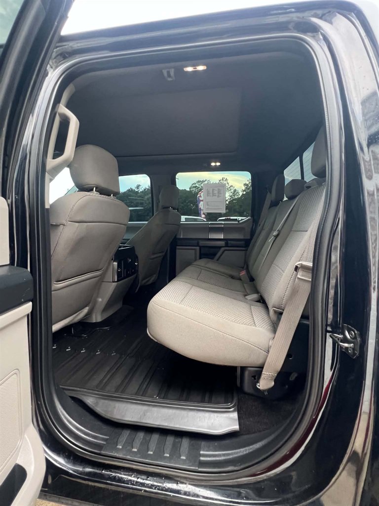 2018 Ford F-150 - $26,900