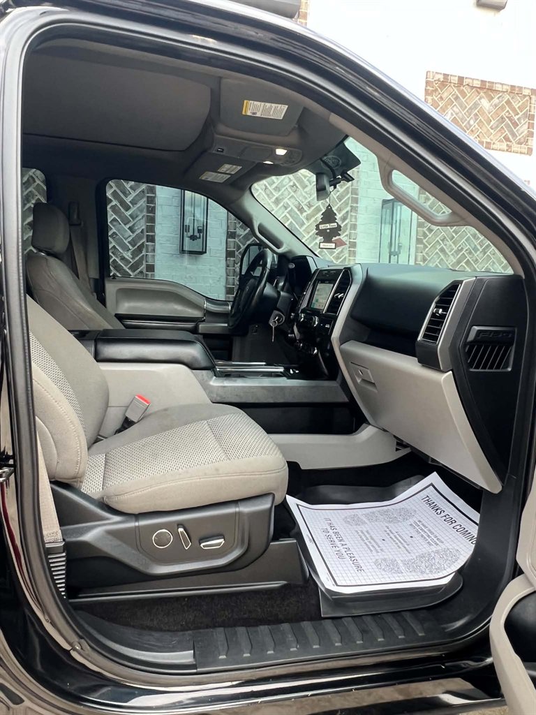 2018 Ford F-150 - $26,900
