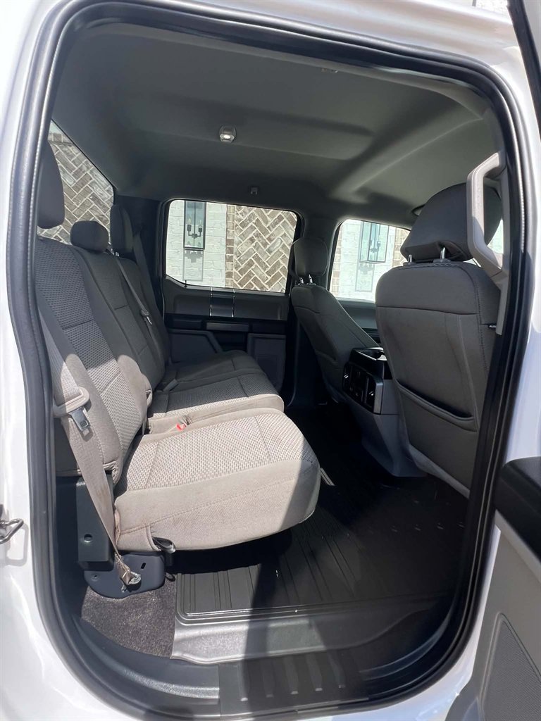 2019 Ford F150 - $28,900