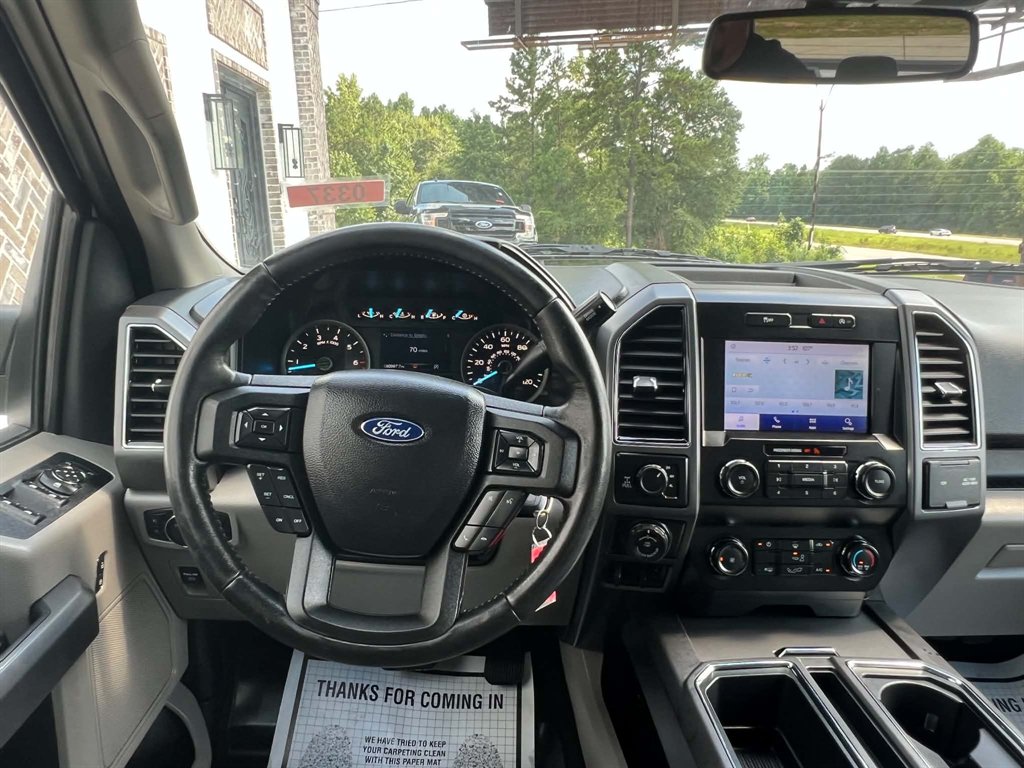 2019 Ford F150 - $28,900