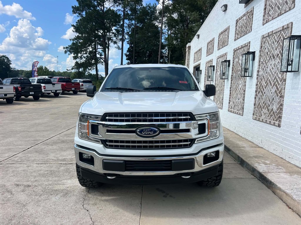 2019 Ford F150 - $28,900