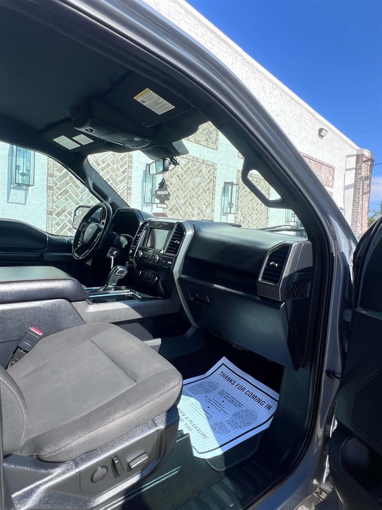 2019 Ford F-150 - $24,900
