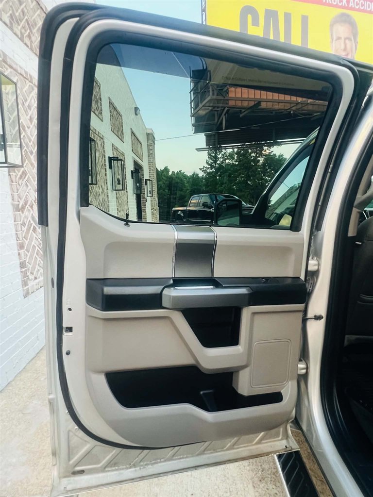 2018 Ford F-150 - $25,900