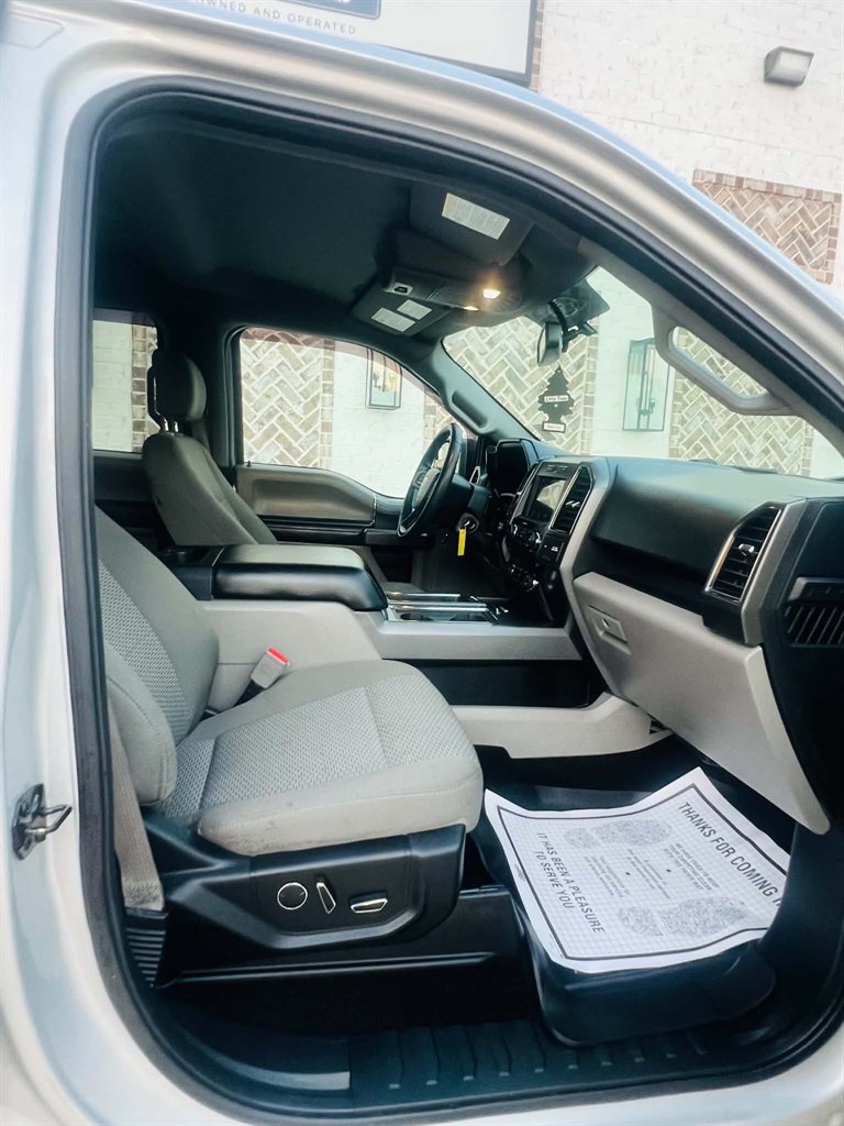2018 Ford F-150 - $25,900