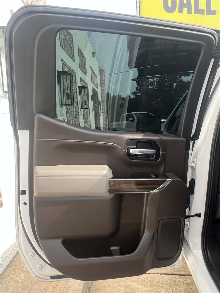 2021 Chevrolet Silverado - $26,900