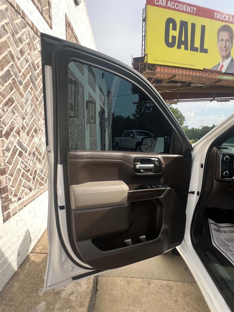 2021 Chevrolet Silverado - $26,900
