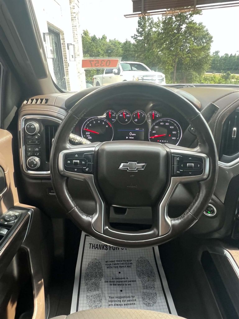 2021 Chevrolet Silverado - $26,900