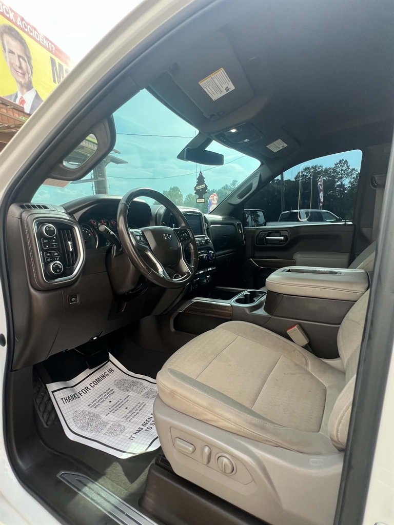 2021 Chevrolet Silverado - $26,900