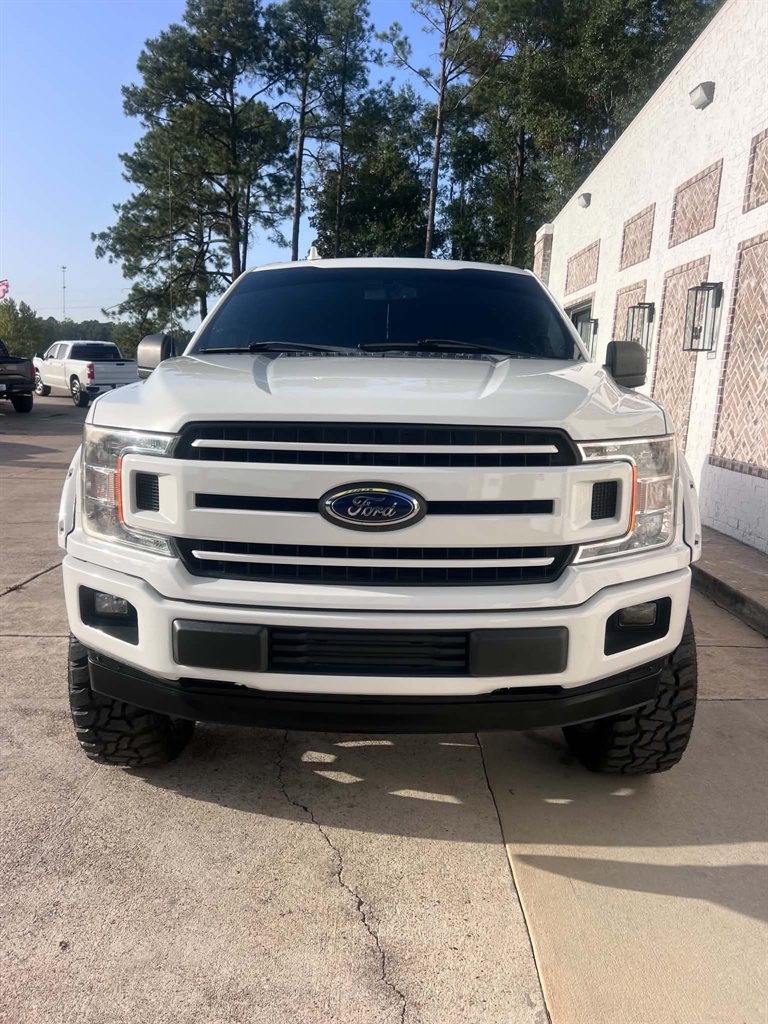 2018 Ford F-150 - $29,900