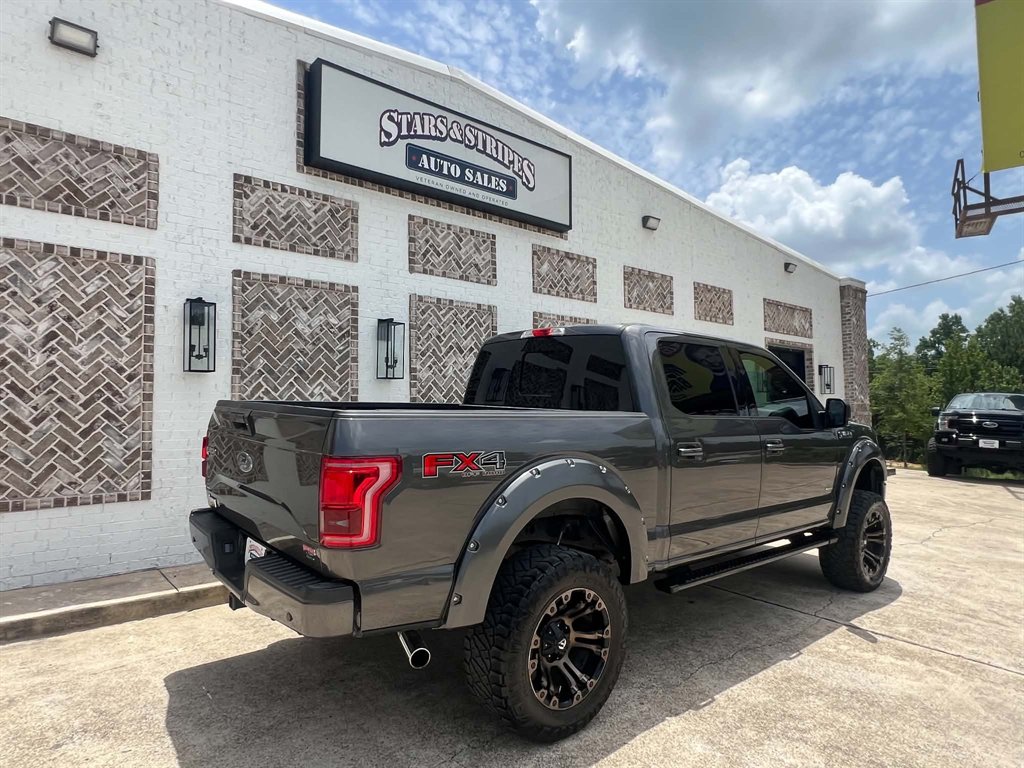 2017 Ford F-150 - $28,900