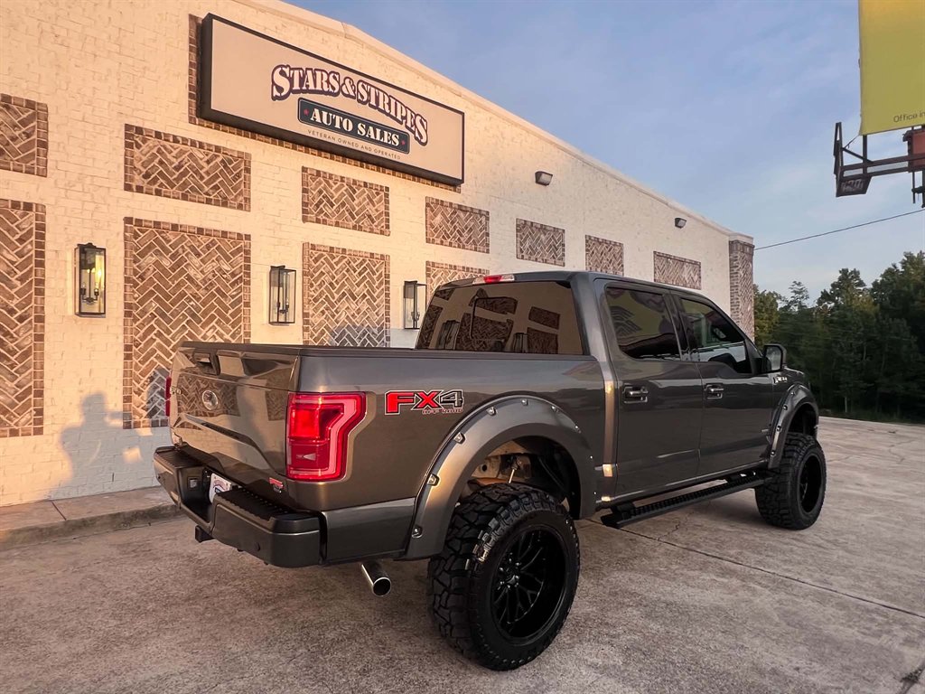 2017 Ford F-150 - $28,900