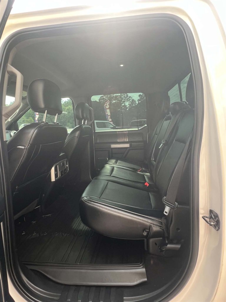 2019 Ford F150 - $29,900