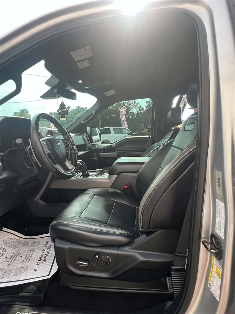 2017 Ford F-150 - $33,900