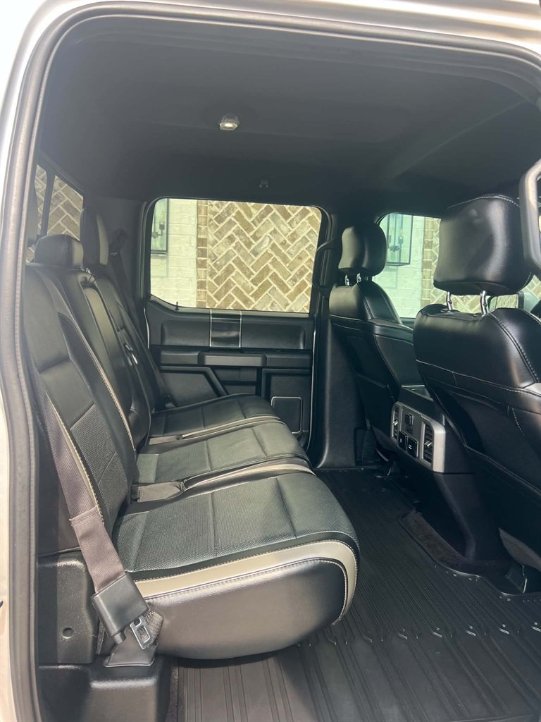 2017 Ford F-150 - $33,900