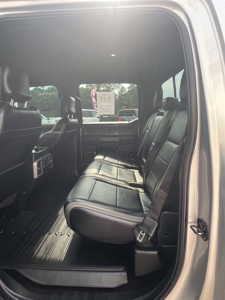 2017 Ford F-150 - $33,900