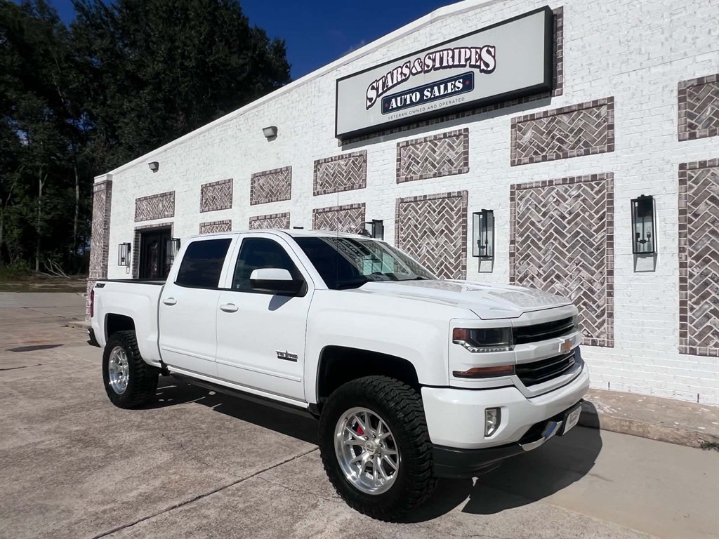 2017 Chevrolet Silverado - $24,900