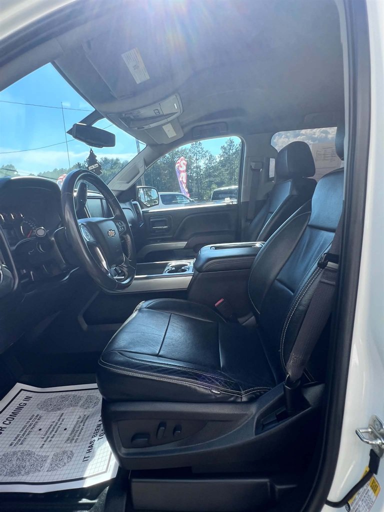 2017 Chevrolet Silverado - $24,900
