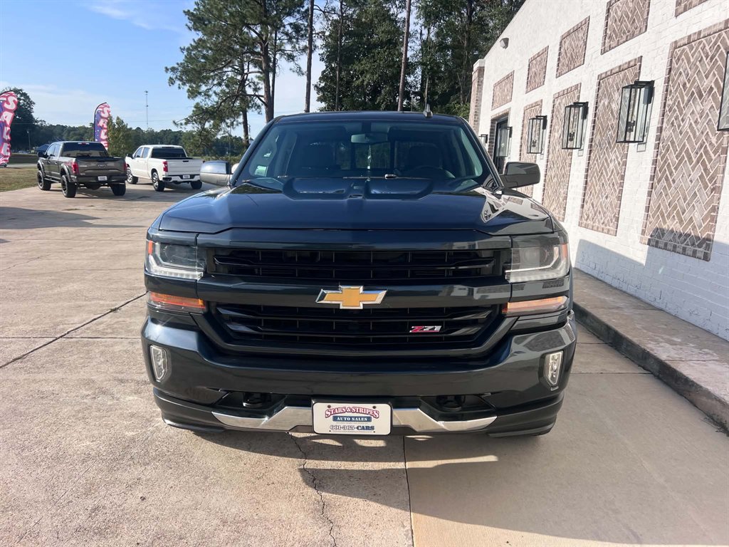 2017 Chevrolet Silverado - $23,900