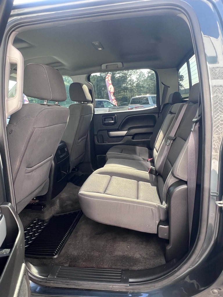 2017 Chevrolet Silverado - $23,900