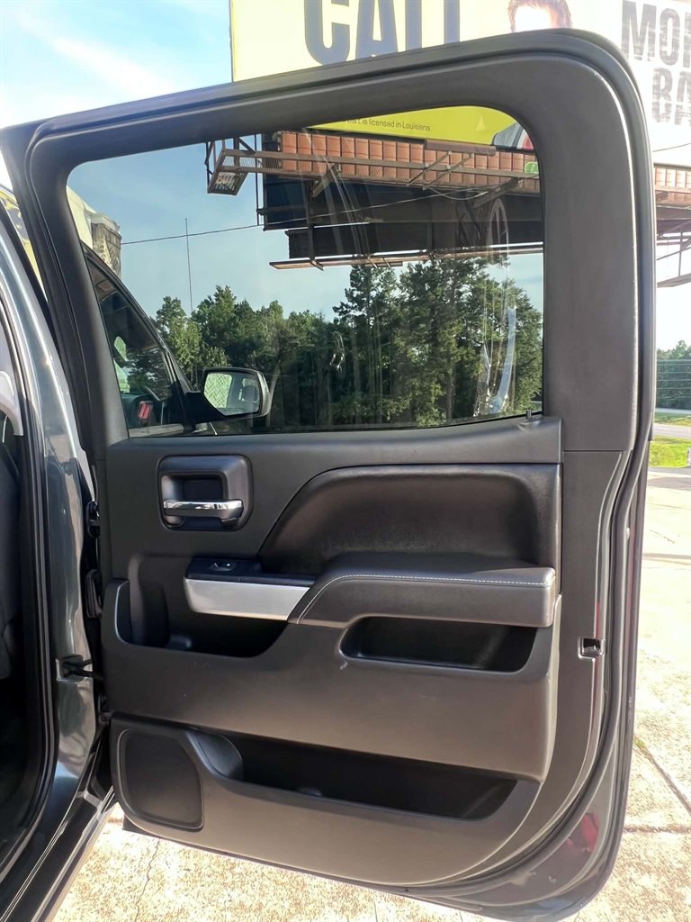 2017 Chevrolet Silverado - $23,900